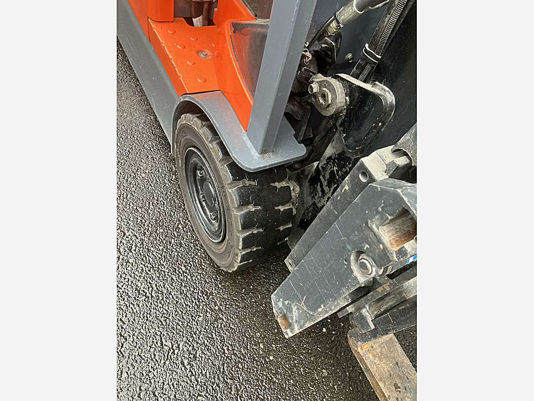 Toyota 1800kg Elektrisch