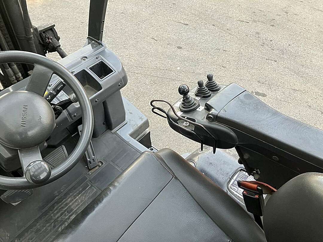 Heftruck Nissan 2,5ton Gas