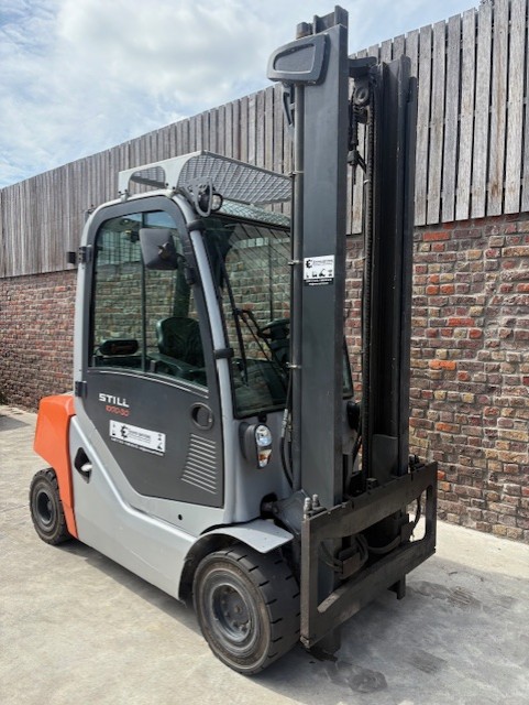 Heftruck Still RX70-30 3Ton Diesel