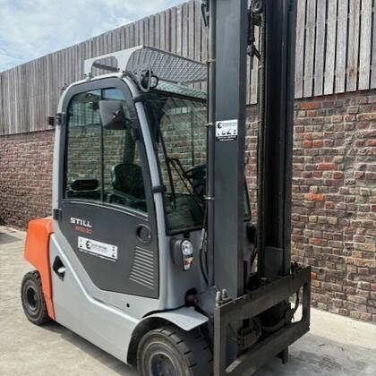Heftruck Still RX70-30 3Ton Diesel