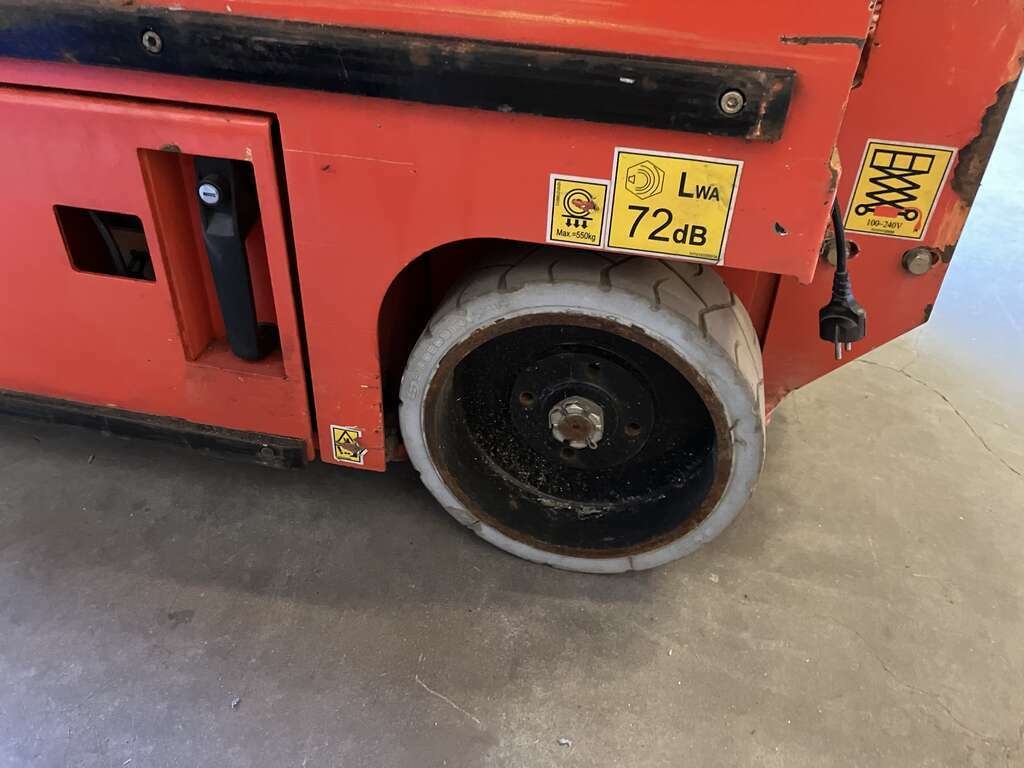 Schaarlift Sinoboom 8 Meter