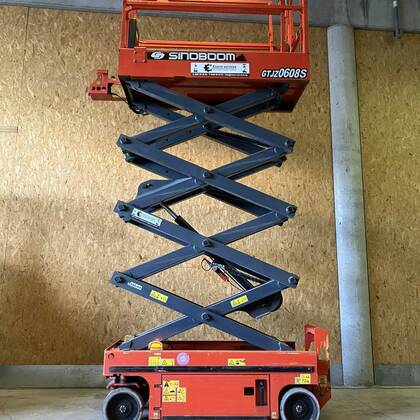 Schaarlift Sinoboom 8 Meter